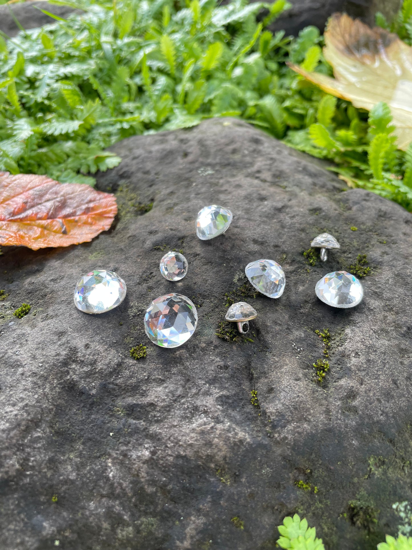 Swarovski knappar
