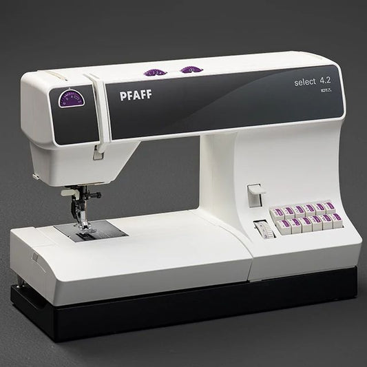 PFAFF Select 4,2